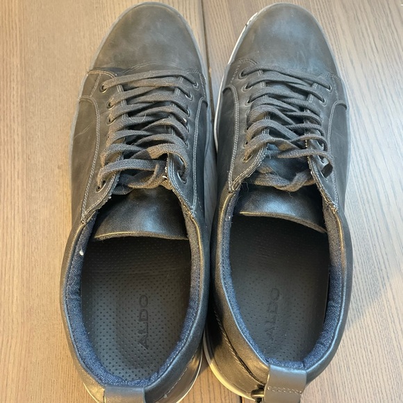 Size 11 Men’s Dark Gray Soft Leather Aldo Sneaker Shoes Stylish - Picture 4 of 5